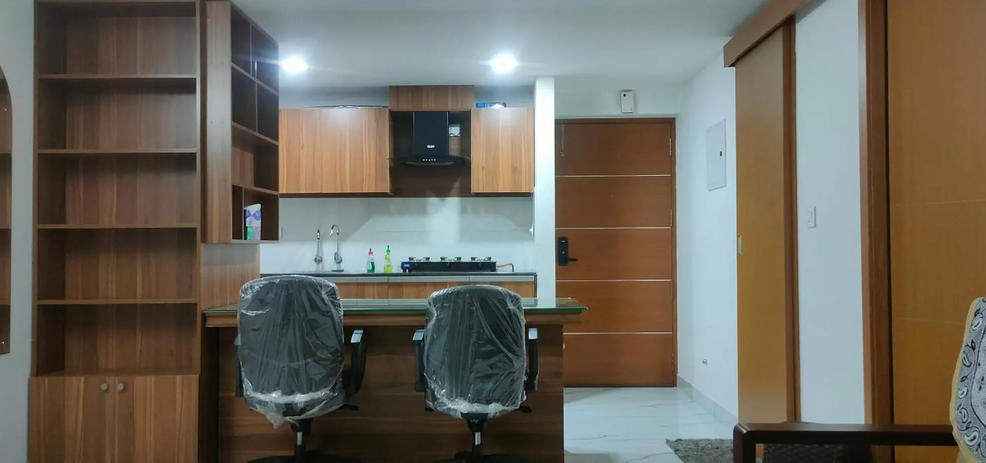 Luxurious Apartment With A Pool And Gym Near Trivandrum Railway Station Thiruvananthapuram