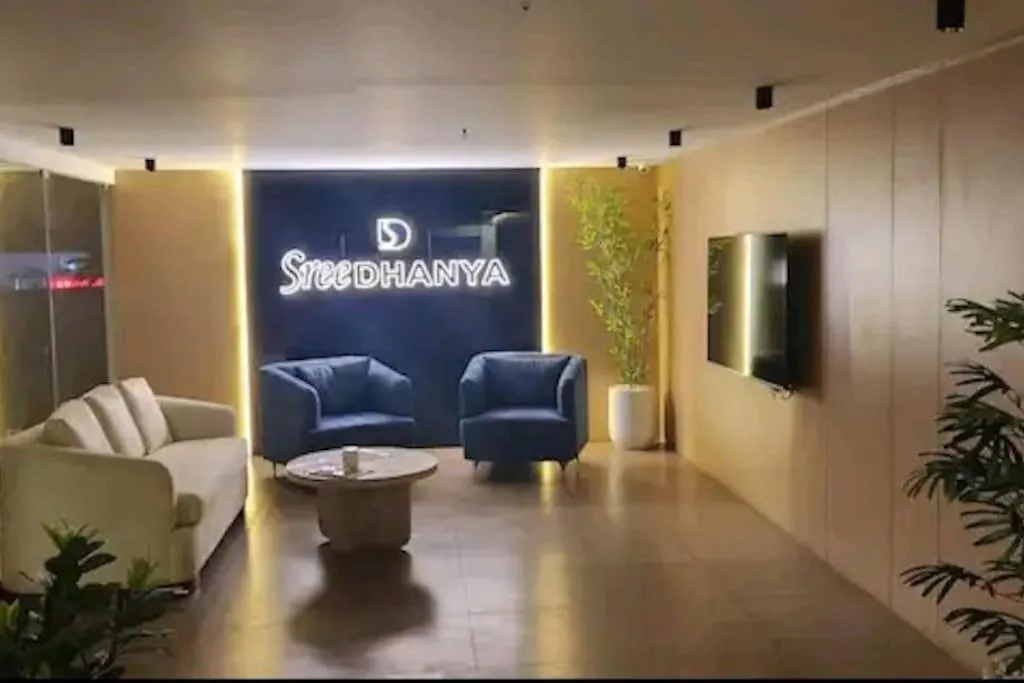 Luxurious Apartment With A Pool And Gym Near Trivandrum Railway Station Thiruvananthapuram India